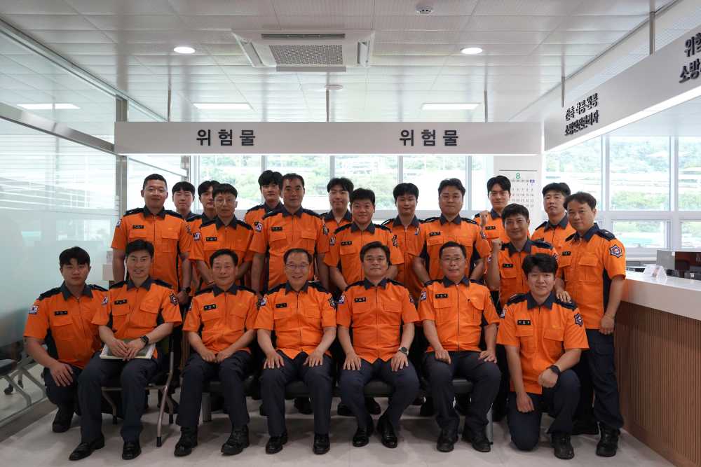 ▲여수소방서를 방문해 소방정대 및 산단출장소의 운영 현황을 점검 하였다. ⓒ여수소방서