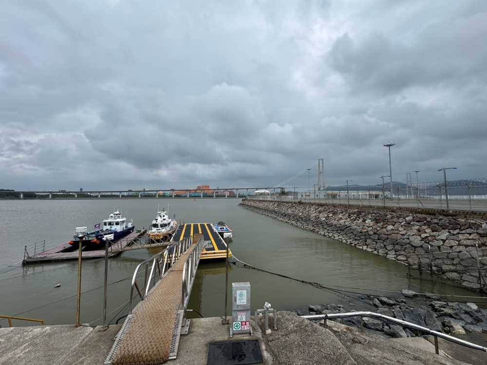 ▲ 집중호우 해양쓰레기 수거 후 모습 ⓒ여수해양경찰서