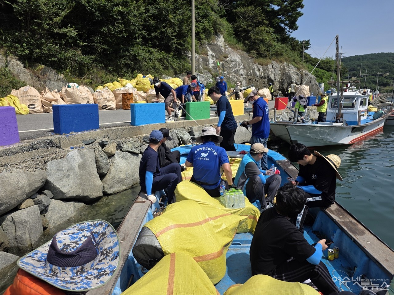 ▲ 치워도 치워도 해양쓰레기는 풍년 ⓒ박근호 제공