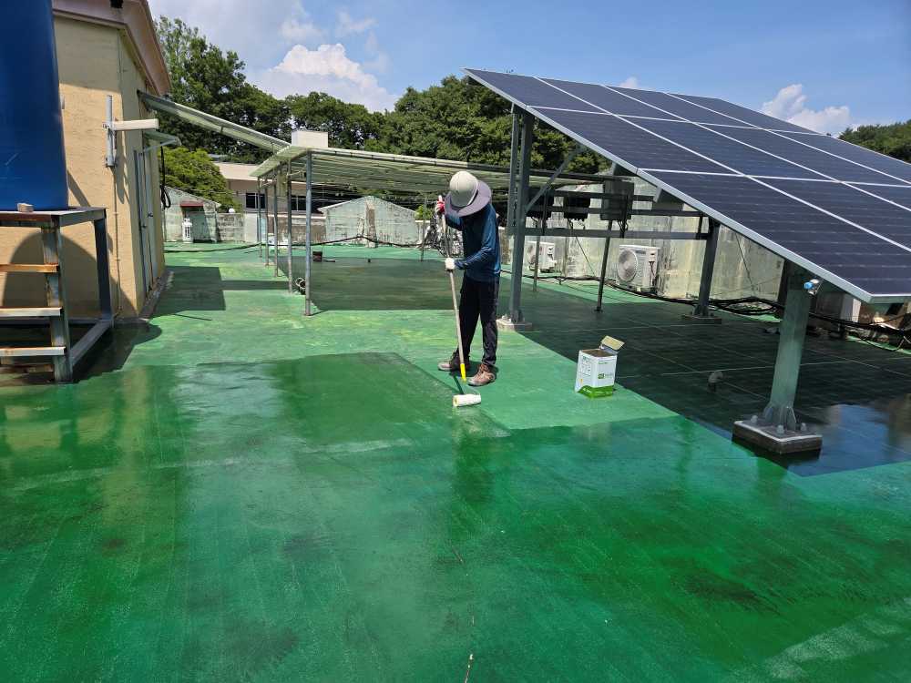 ▲옥상 방수공사 모습 ⓒ동백원