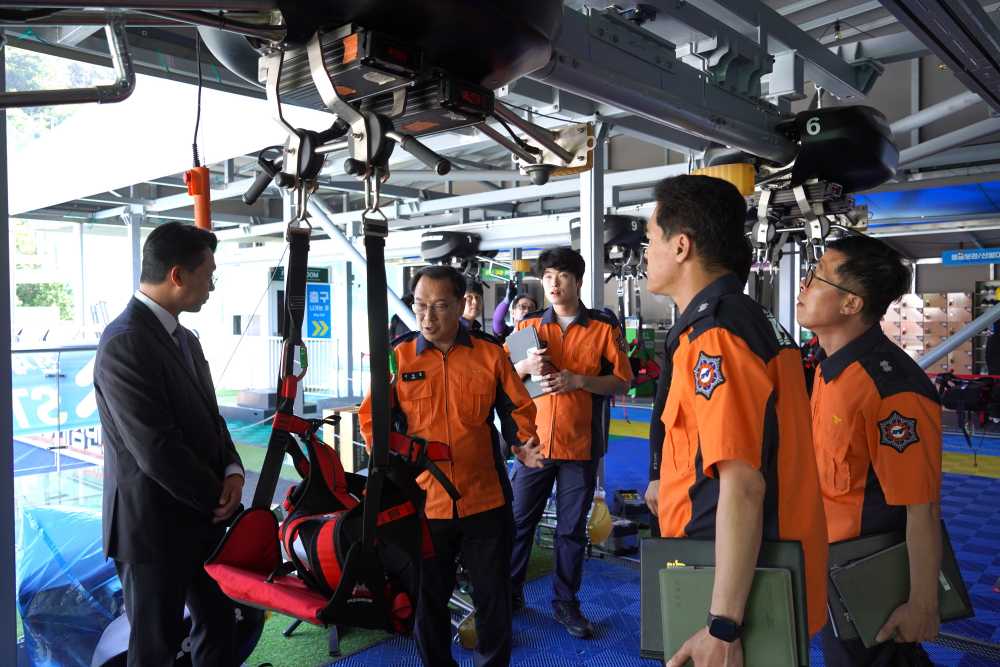 ▲‘유월드’를 방문해 화재안전컨설팅을 실시했다. ⓒ여수소방서