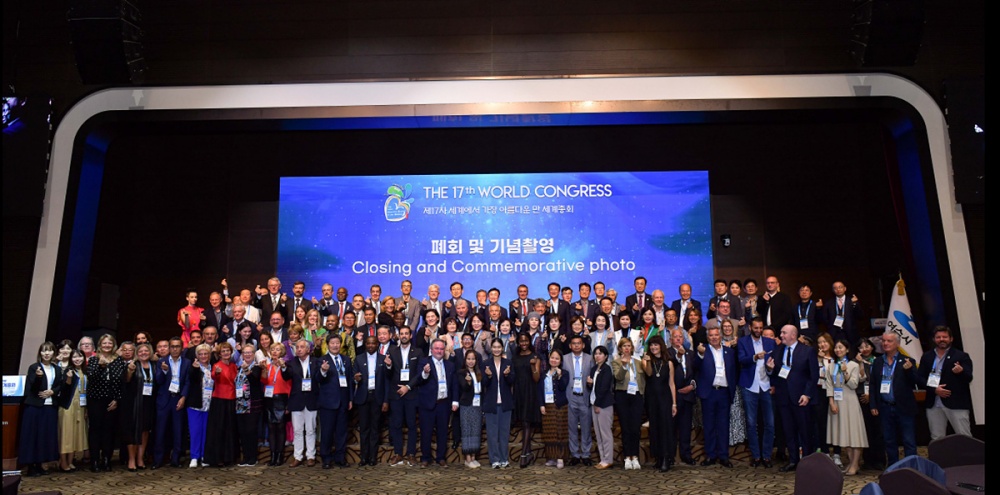 ▲2023년 여수에서 열린 ‘제17차 세계만협회 세계총회’ 폐회식 ⓒ여수시