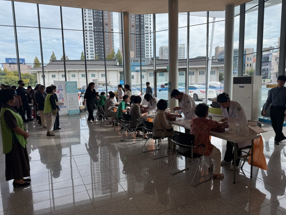 ▲  지난 9월 19일 여수문화홀에서 시민들의 심뇌혈관질환 예방과 관리를 위한 시민건강강좌를 열었다. ⓒ여수시