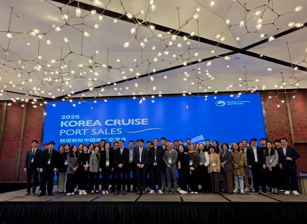 ▲지난 10월 30일부터 31일까지 중국 상하이에서 열린 ‘2025년 중국 포트세일즈(Port-Sales)’에 참가해 국제 크루즈 유치를 위한 마케팅 활동을 전개했다. ⓒ여수시