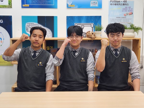 ▲ 여수공고 한국철도공사 합격자