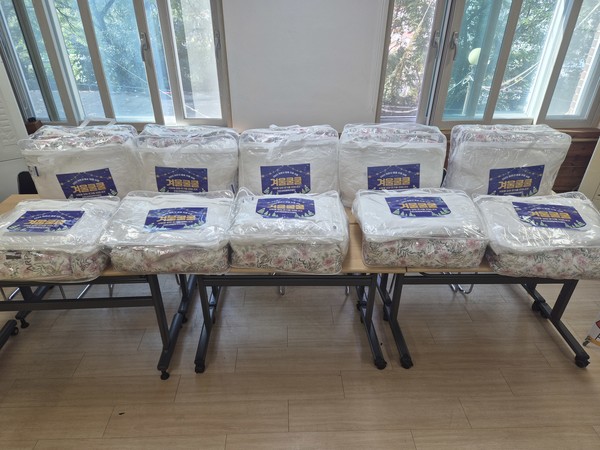 ▲복지관에 배송된 겨울이불 ⓒ쌍봉종합사회복지관