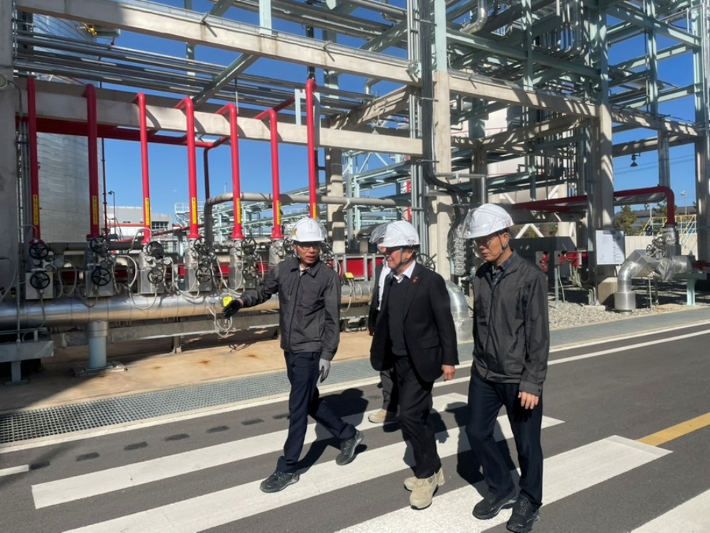 ▲ 지난 11월 21일 정기명 시장이 상생협력 소통 간담회를 위해 여수국가산단 내 기업을 방문했다. ⓒ여수시