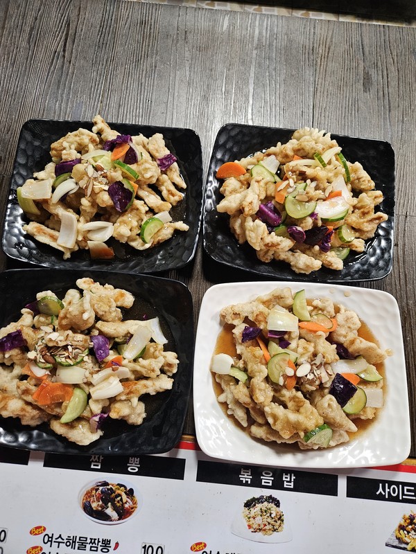 ▲식사 메뉴 중 하나인 찹쌀탕수육은  어르신들이 정말 좋아하셨다. ⓒ 김연우