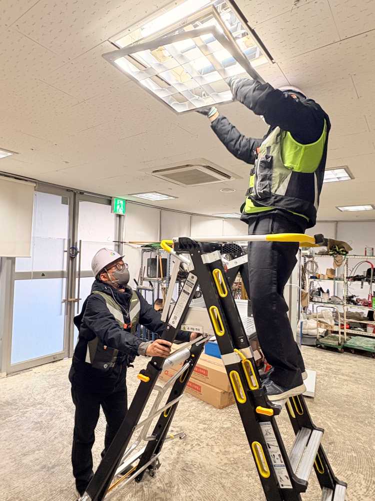▲안전장비(에어백조끼) 실제 사용 모습 ⓒ여수광양항만공사