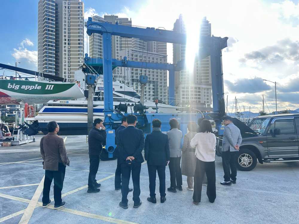 ▲여수시의회 해양도시건설위원회, 이순신마리나·소호2지구 연안정비 현장 점검 실시  ⓒ여수시의회