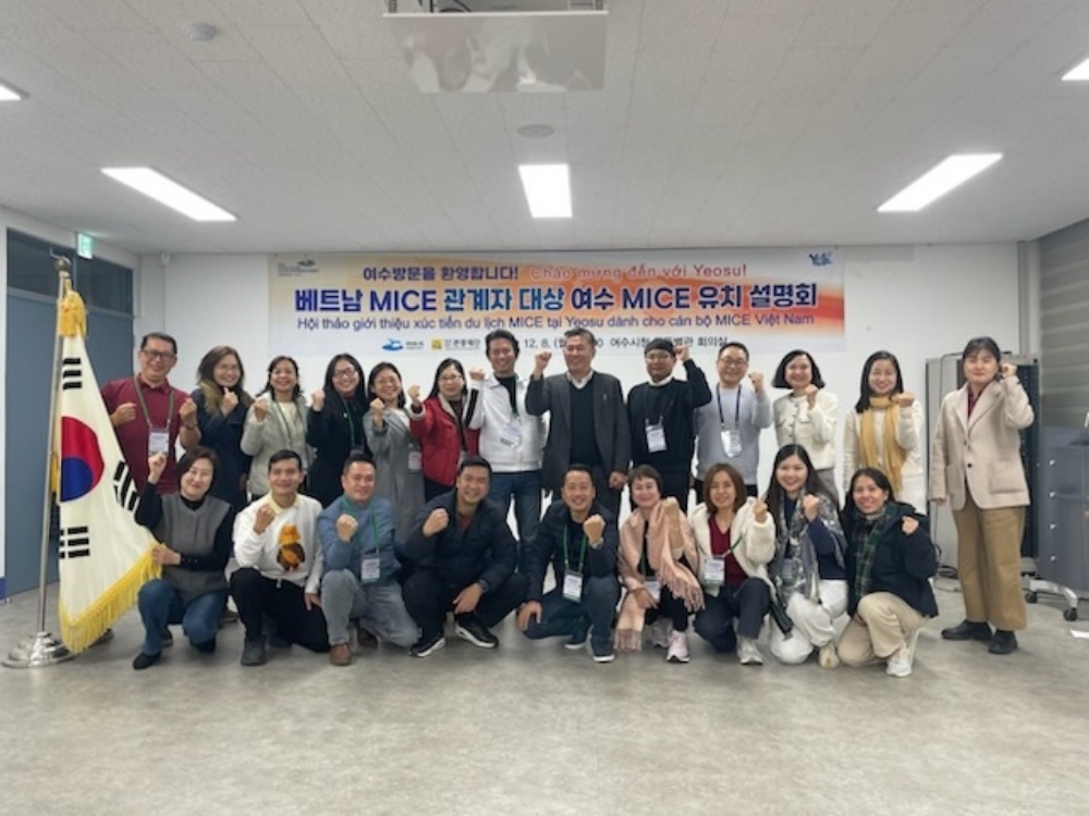 ▲ 지난 8일 시청 국동별관 회의실에서 베트남 다낭 여행업협회와 주요 여행사 관계자 방문단을 대상으로 여수 MICE 인센티브 지원제도와 관광 인프라를 소개하는 설명회를 개최했다.ⓒ여수시