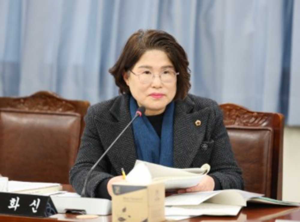 ▲ 2026년도 전남개발공사 소관 업무보고에서 질의하고 있다. ⓒ 김화신 의원