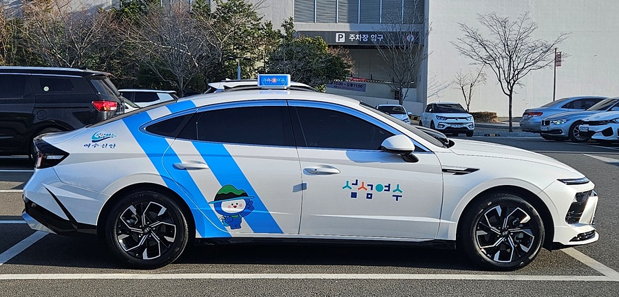 ▲ 여수시는 시민들의 택시 이용 편의와 교통약자 이동권 보장을 위해 지난 1월 1일부터 운영을 시작한 통합 콜택시 ‘섬섬여수콜’이 안정적으로 정착되고 있다. ⓒ여수시