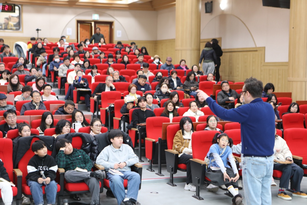 ▲여순사건특강-썬킴 ⓒ전남대학교