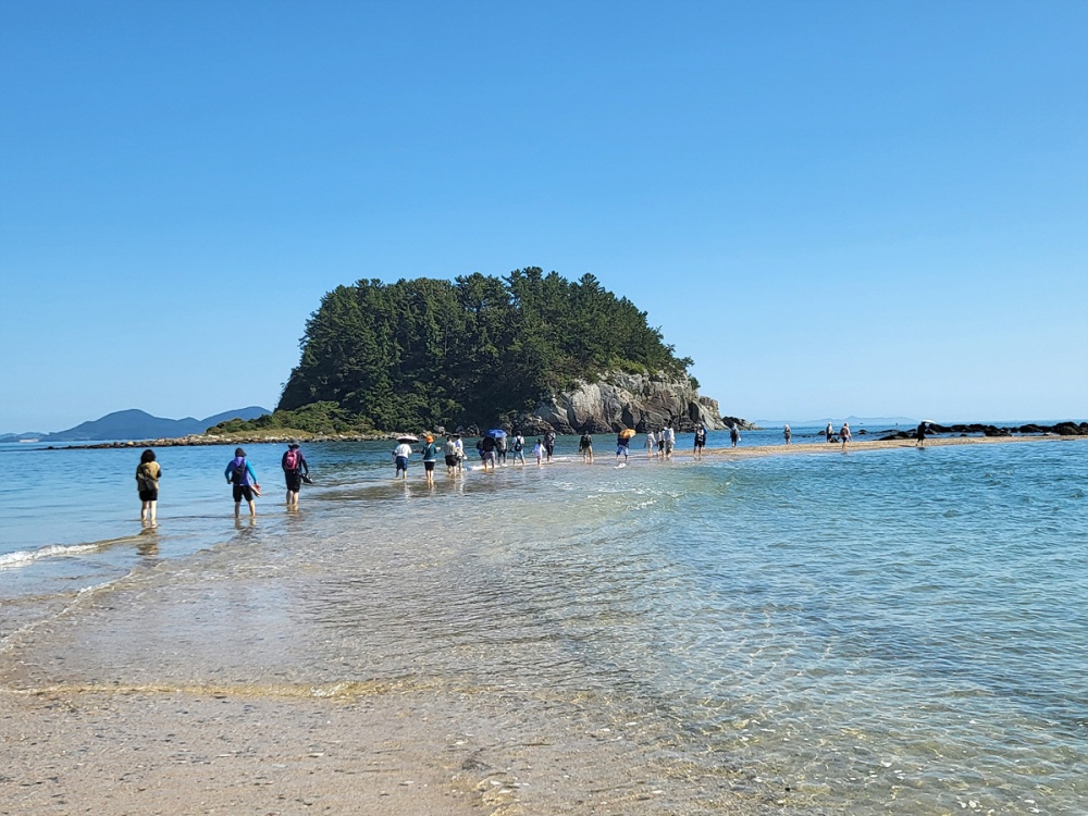 ▲2025년 하반기 「섬 배울 학교」 운영 사진(사도) ⓒ여수시