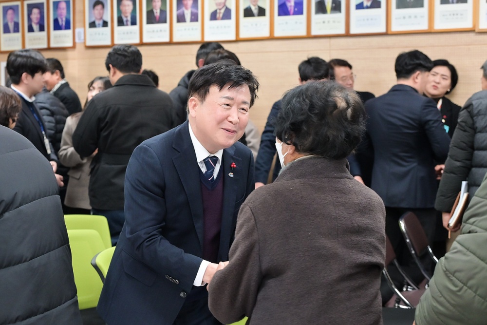 ▲ 여수시가 시민과의 현장 소통을 위해 1월 19일 시전동을 시작으로 ‘2026년 시민과의 열린 대화’ 추진에 돌입해 지난 2월 26일 화정면을 마지막으로 27개 읍면동 일정을 마무리했다. ⓒ여수시