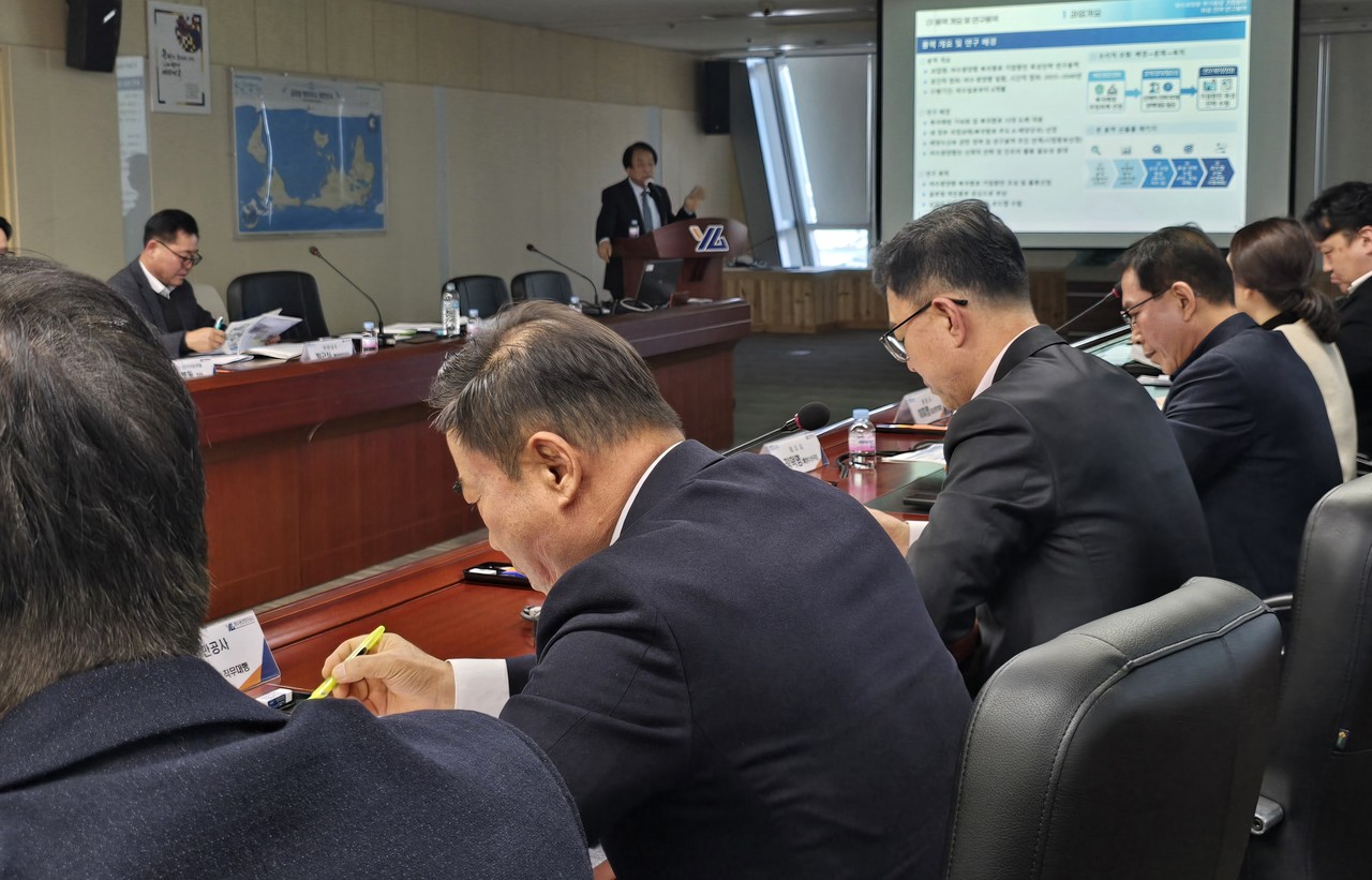 ▲ 여수광양항 북극항로 추진위원회 전체회의 ⓒ전라남도