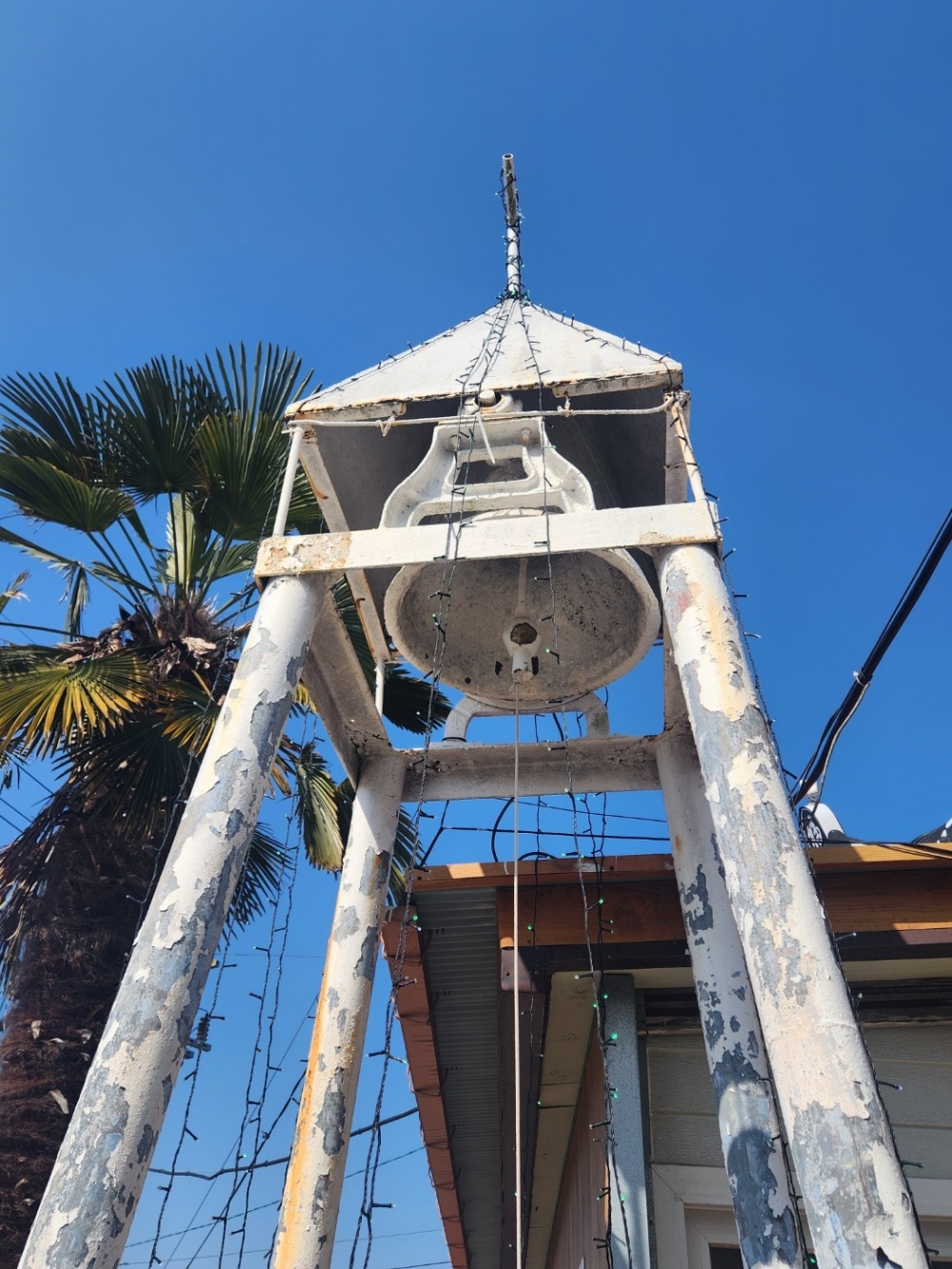 ▲교회종대동교회 종을 한참 바라봤다 ⓒ 김용자