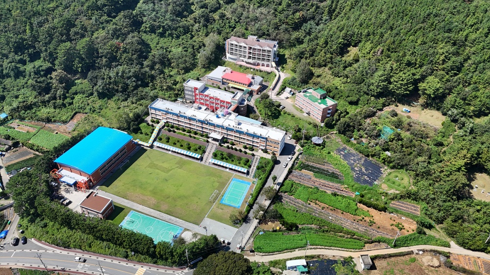 ▲ 여수화양고 전경 ⓒ여수시